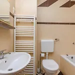 Laura Appartement Crikvenica