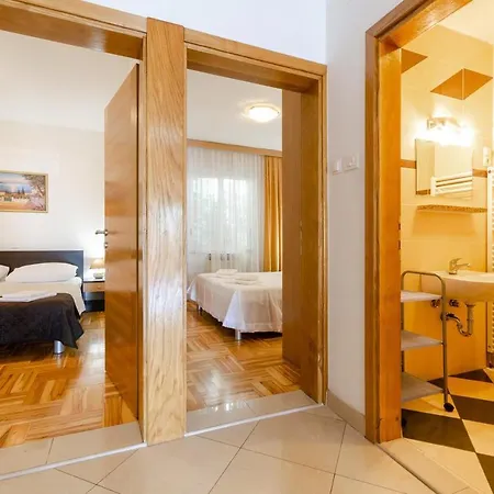 Laura Apartment Crikvenica