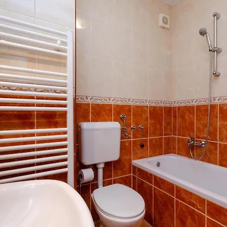 Apartament Laura *