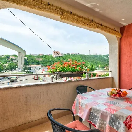 Laura Apartament Crikvenica